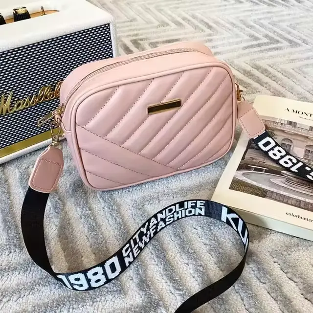 Bolsos de hombro de PU rosa